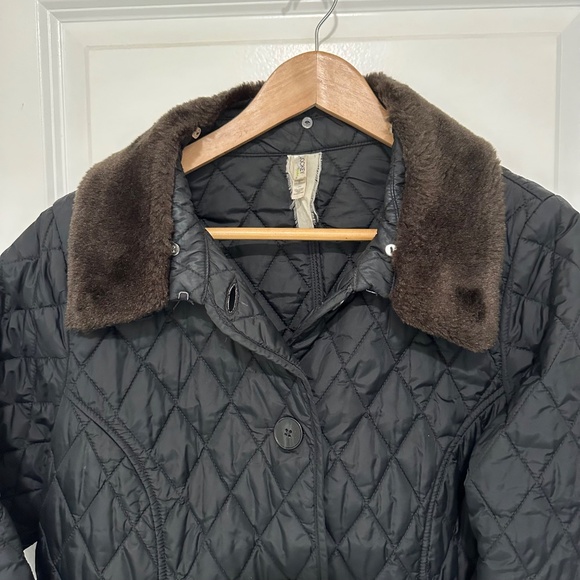 Vintage Jockey | Women’s  Nylon Quilted Barn Jacket Black with Brown Faux Fur - Picture 7 of 11